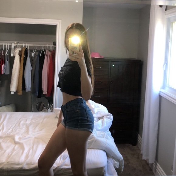 Jean shorts! - Picture 2 of 4